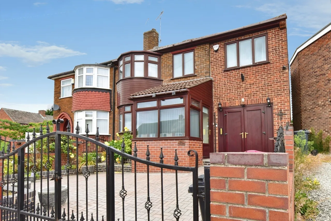 Rosegarth Avenue, Aston, S26, photo 21