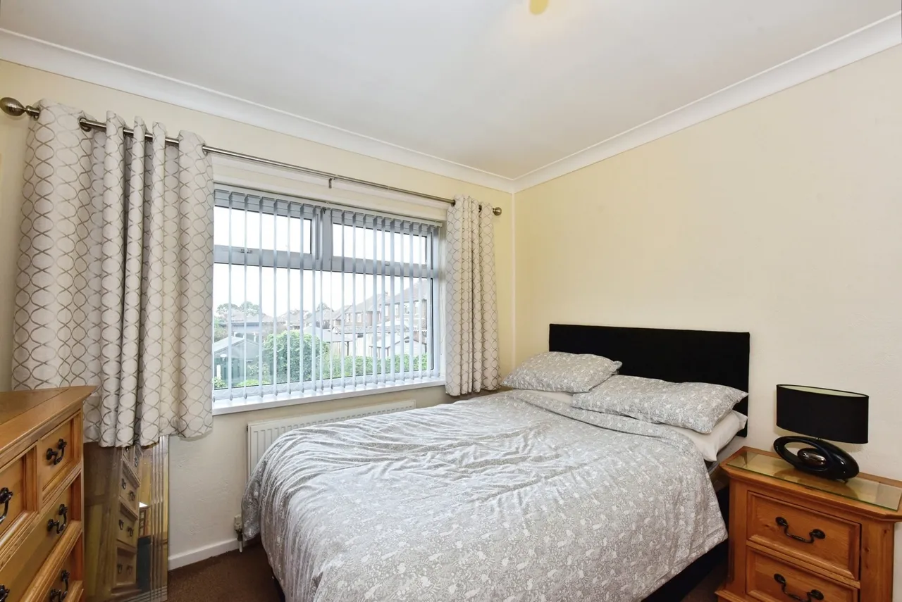 Rosegarth Avenue, Aston, S26, photo 17