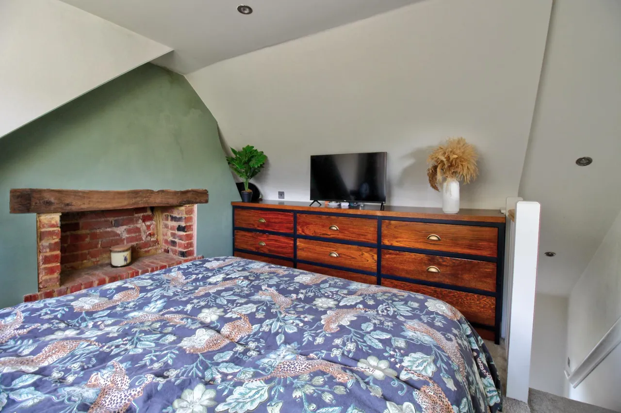 Bailes Lane, Guildford, GU3, photo 14