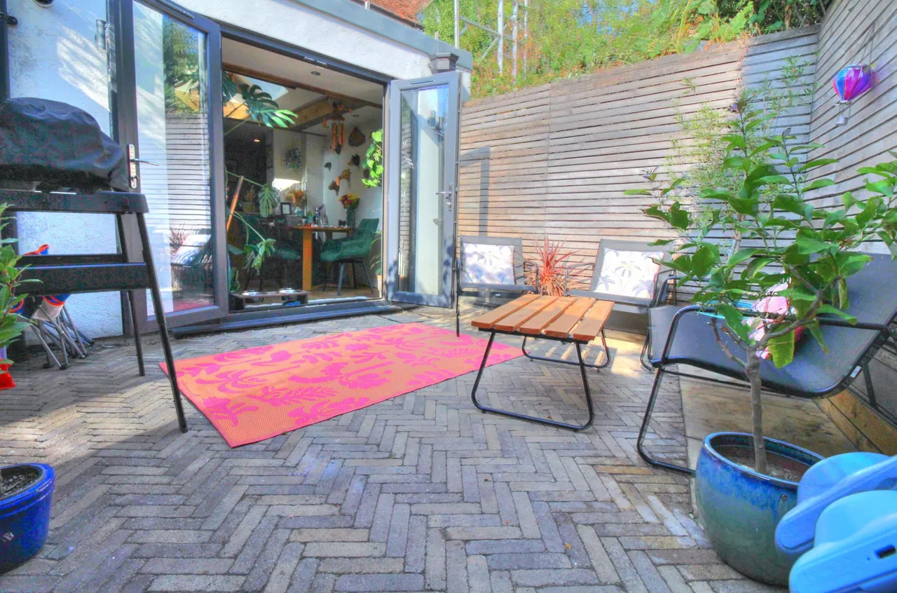 Bailes Lane, Guildford, GU3, photo 21