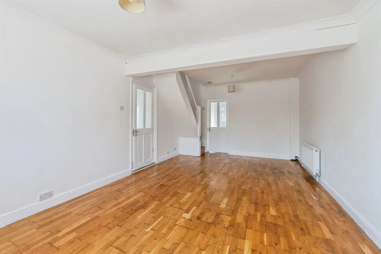 Rainham Road, Rainham, photo 12