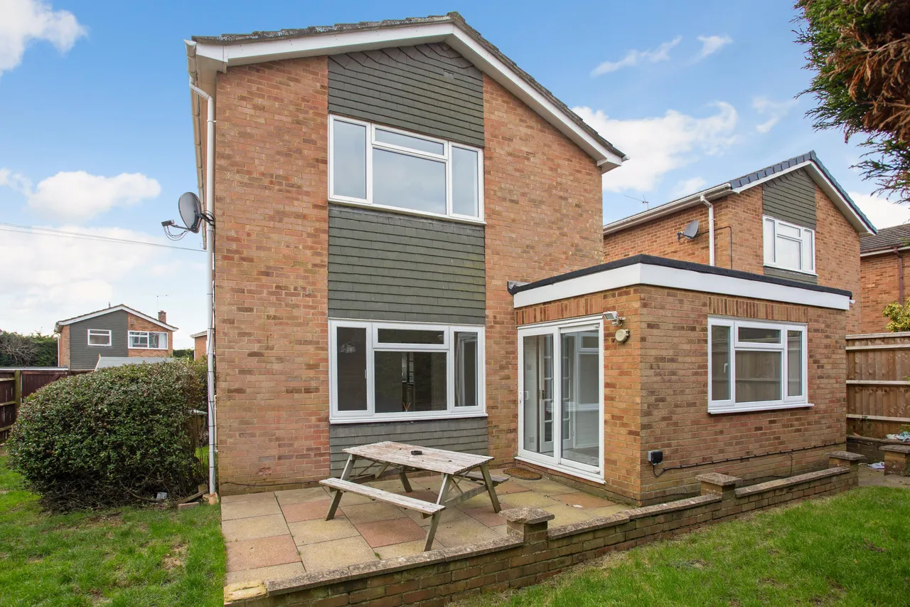 St. Margarets Grove, Great Kingshill, HP15, photo 2