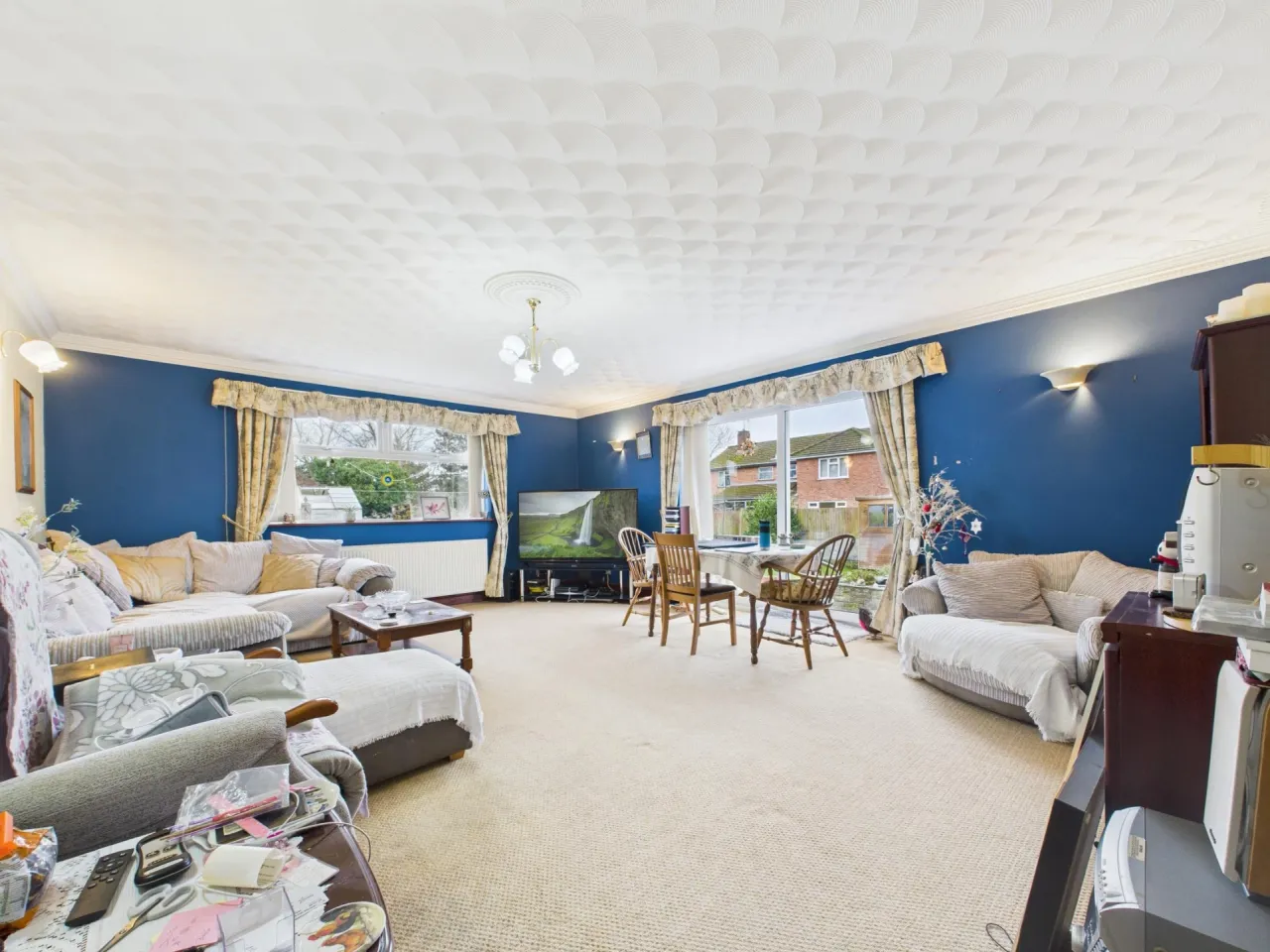 3 bed property for sale, Colville Way, Lowestoft