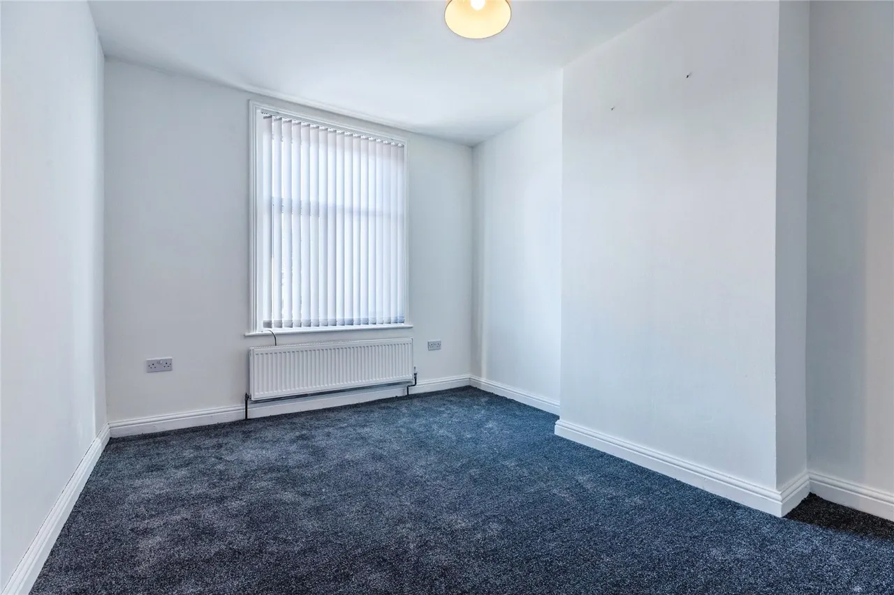 Tottington Road, Bury, BL8, photo 17
