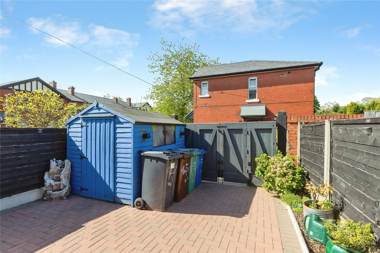 Tottington Road, Bury, BL8, photo 21