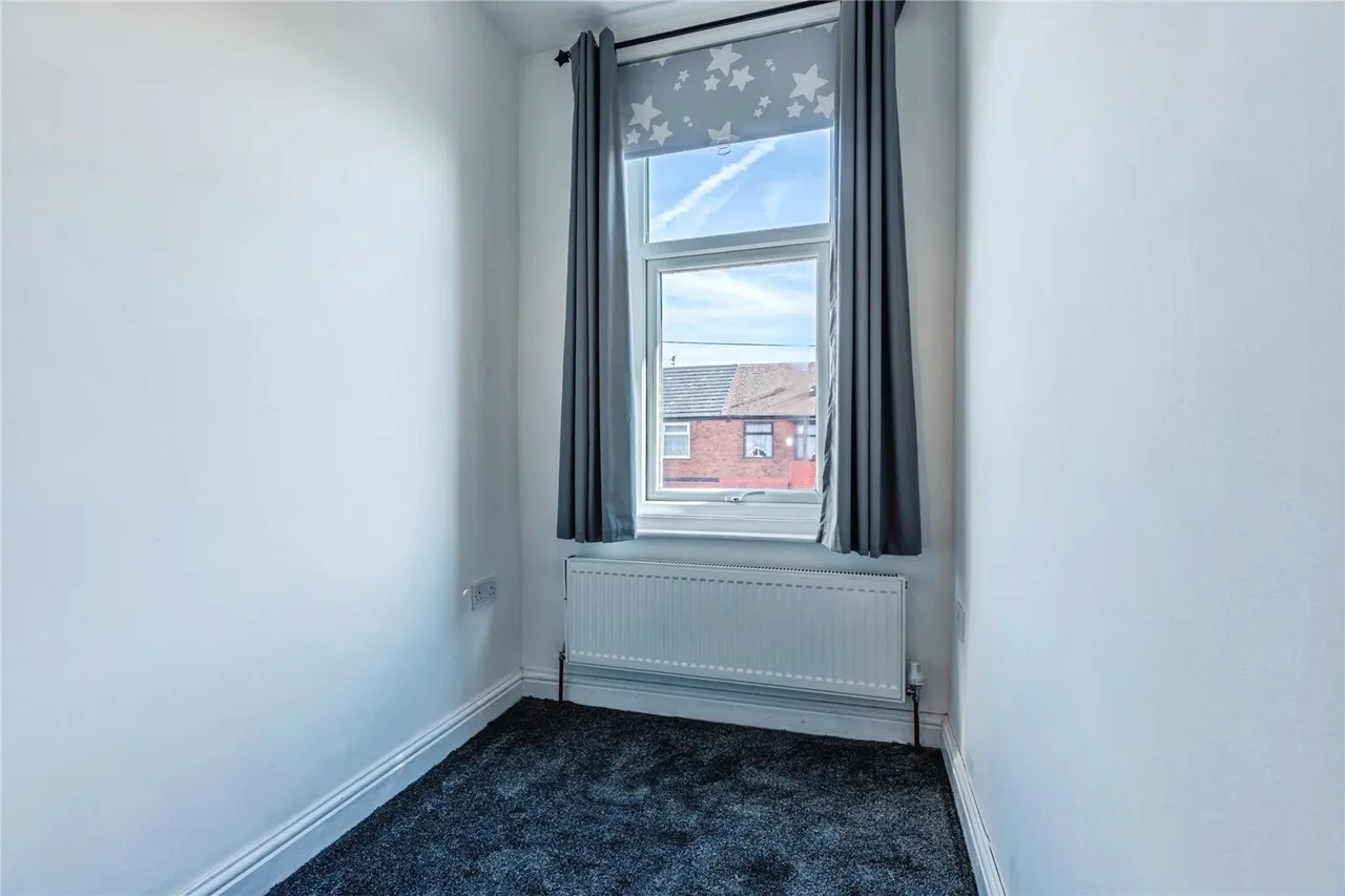 Tottington Road, Bury, BL8, photo 18