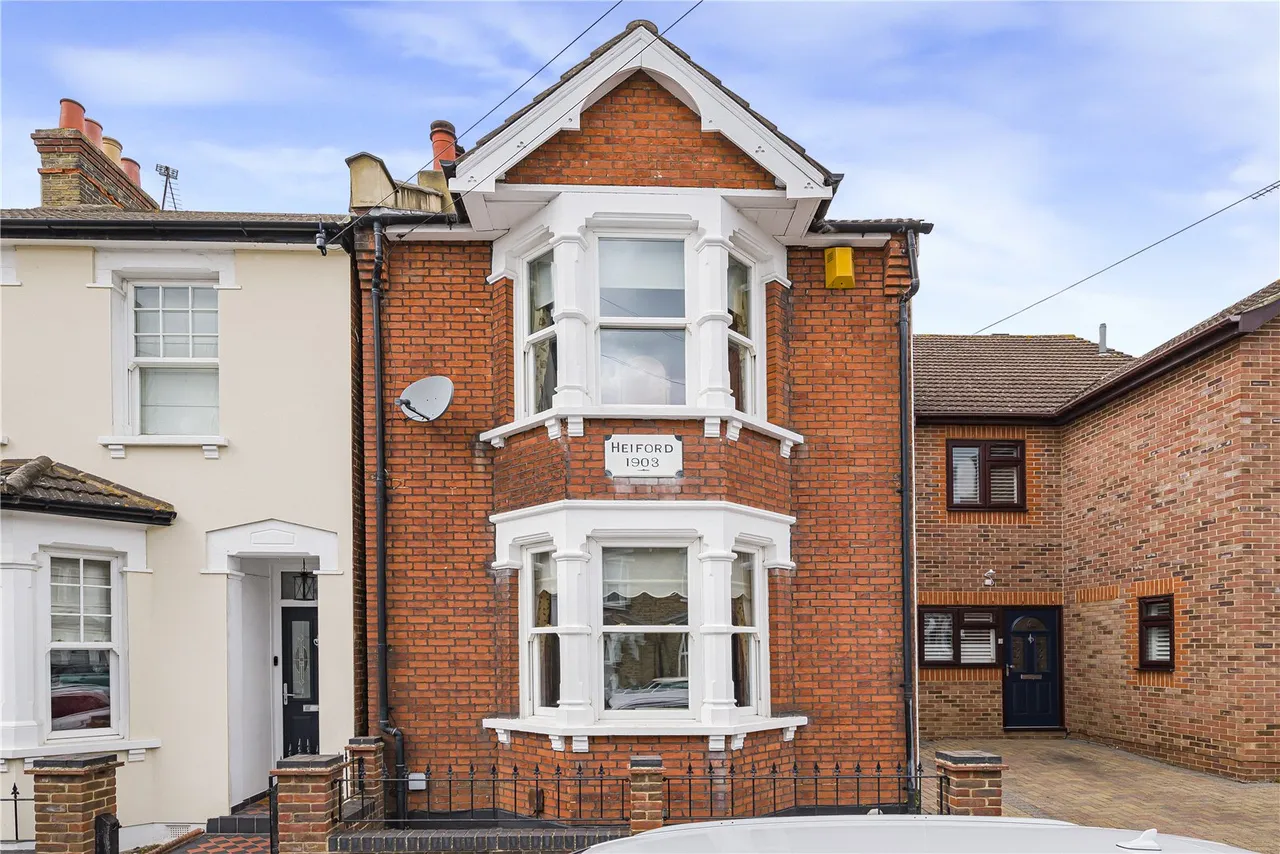3 bed house for sale, Lincoln Road, Sidcup, DA14