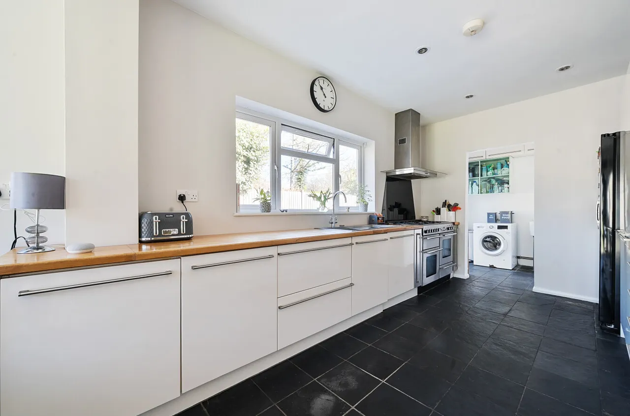 Durfold Wood, Plaistow, RH14, photo 5