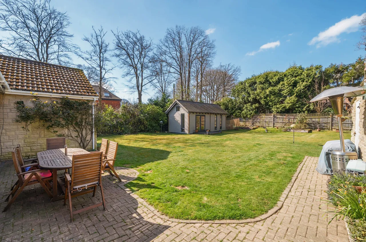 Durfold Wood, Plaistow, RH14, photo 30