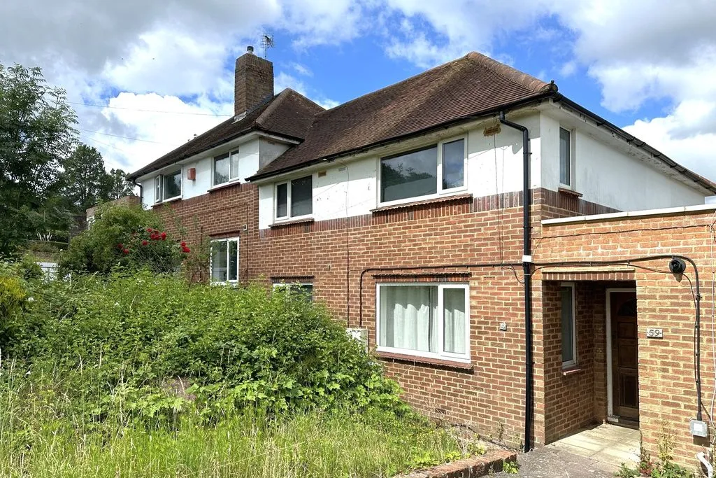 house to rent — Rotherfield Crescent, Brighton BN1 8FH