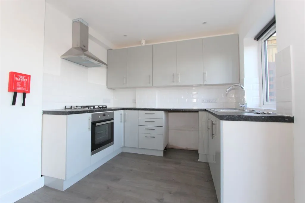 Rotherfield Crescent, Brighton BN1 8FH, photo 6