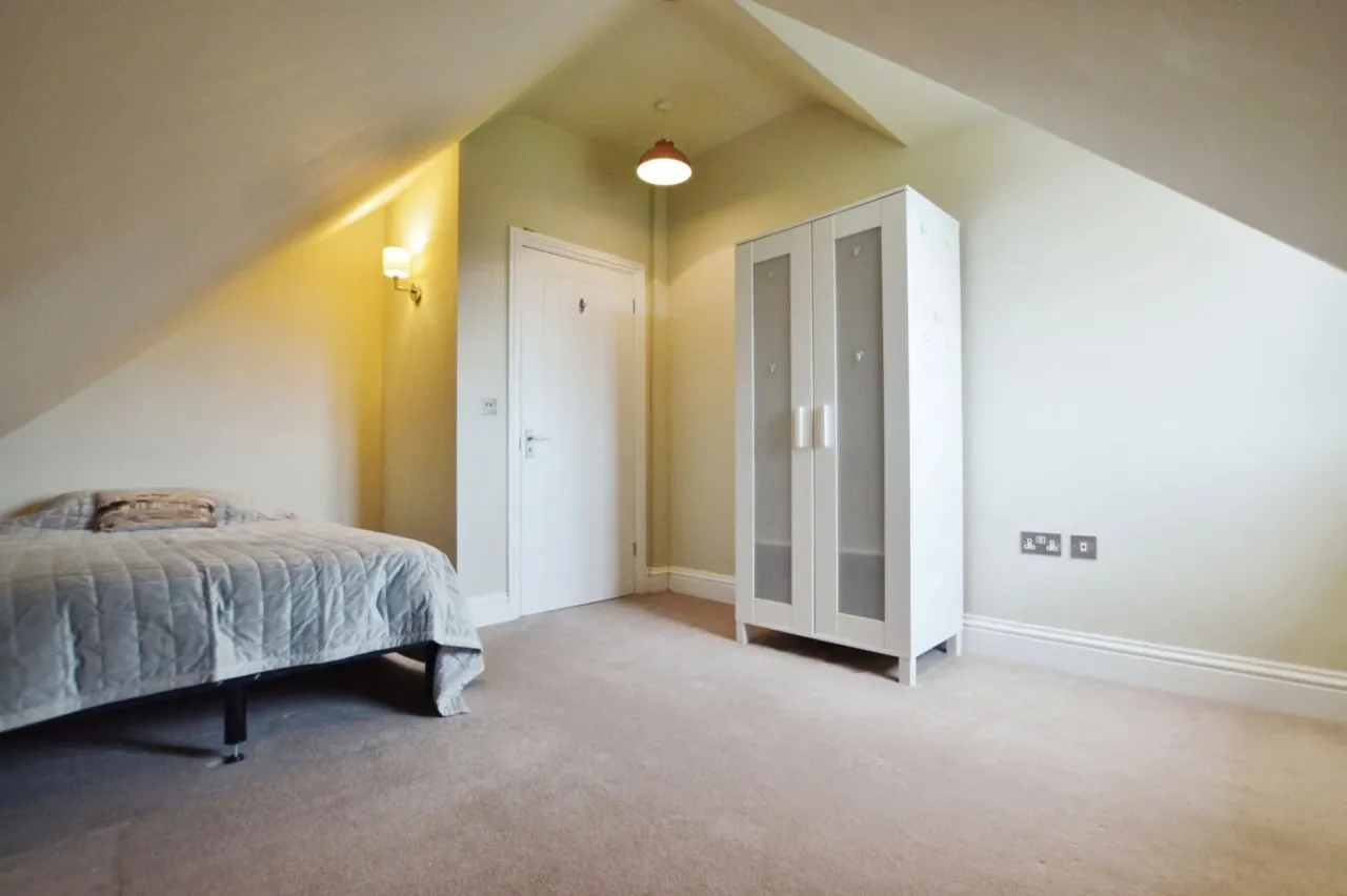 Boltons Lane, Pyrford, Woking, Surrey..., photo 18