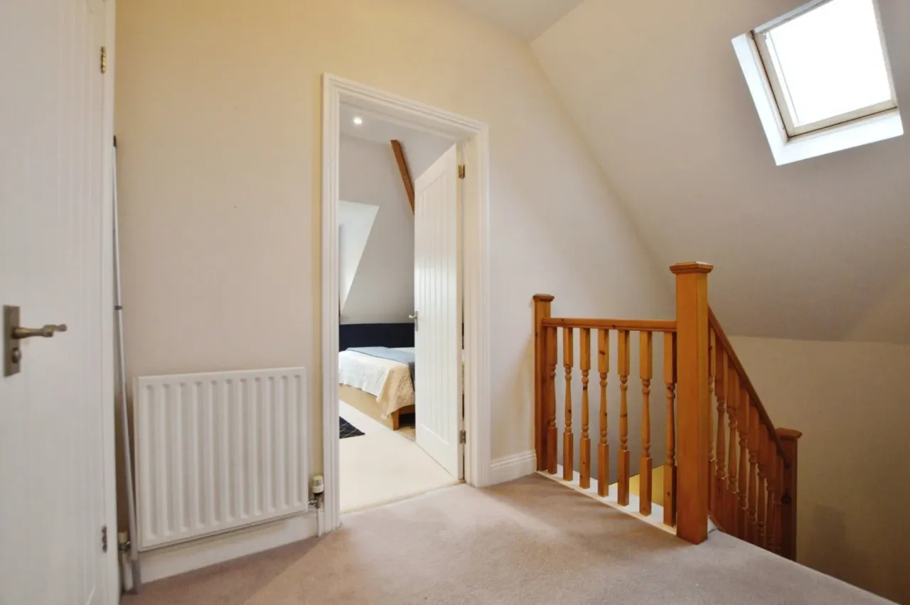 Boltons Lane, Pyrford, Woking, Surrey..., photo 11