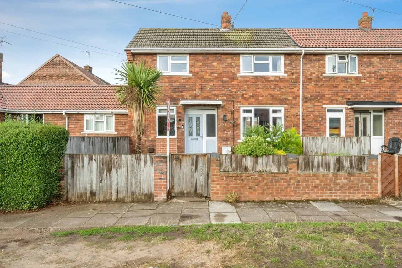 2 bed house for sale — Blundell Close, Doncaster, South Yorkshire, DN4