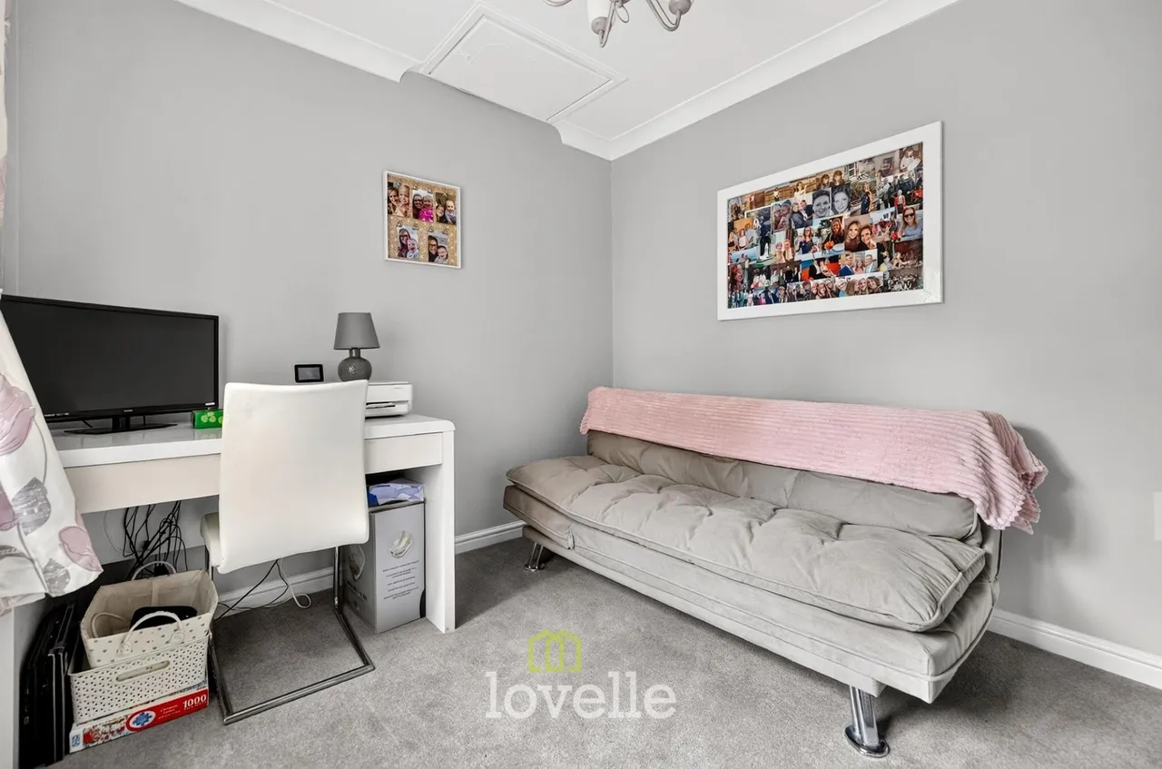 Wisteria Drive, Healing, DN41, photo 26