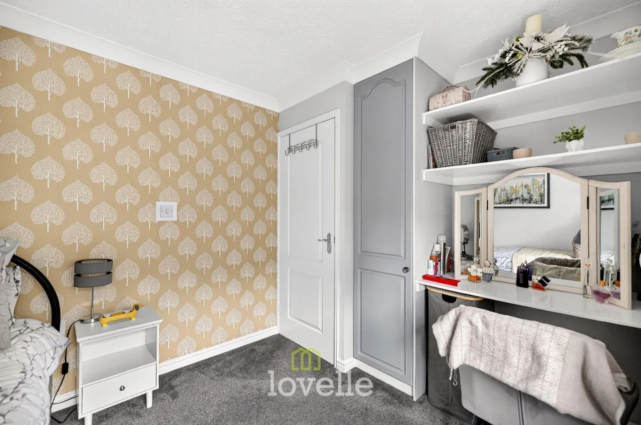 Wisteria Drive, Healing, DN41, photo 24