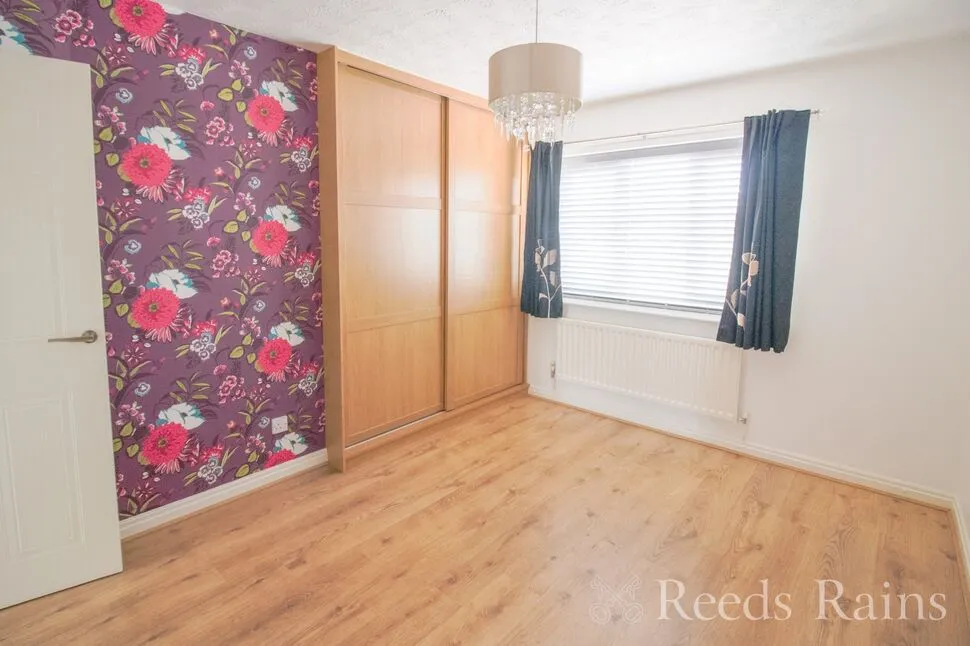 Coventry Avenue, Great Sutton, Cheshire, CH66, photo 8