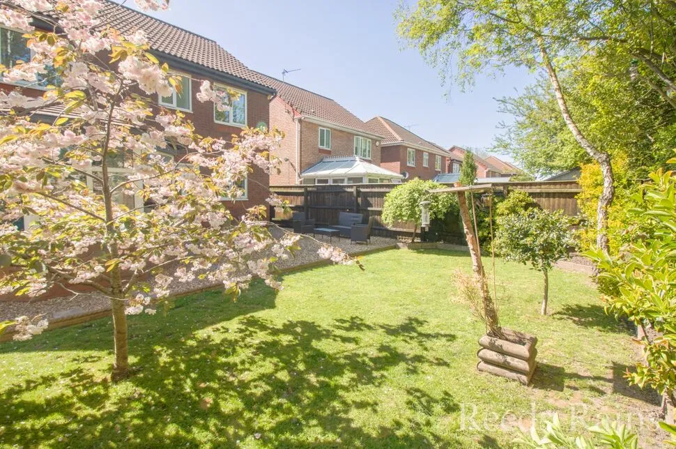 Coventry Avenue, Great Sutton, Cheshire, CH66, photo 12