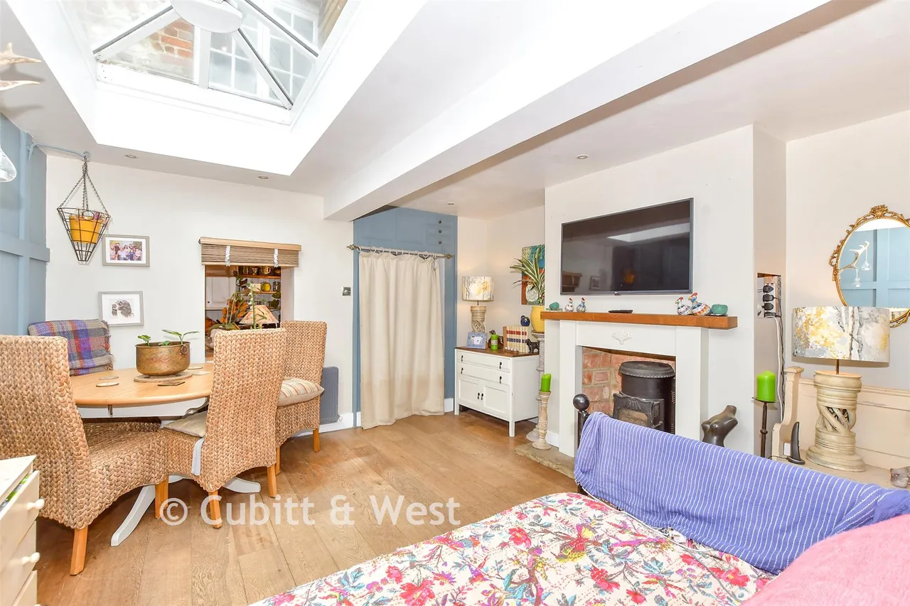 Tarrant Street, Arundel, BN18, photo 10