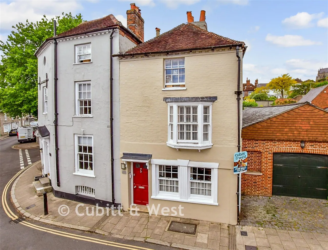 4 bed house for sale, Tarrant Street, Arundel, BN18