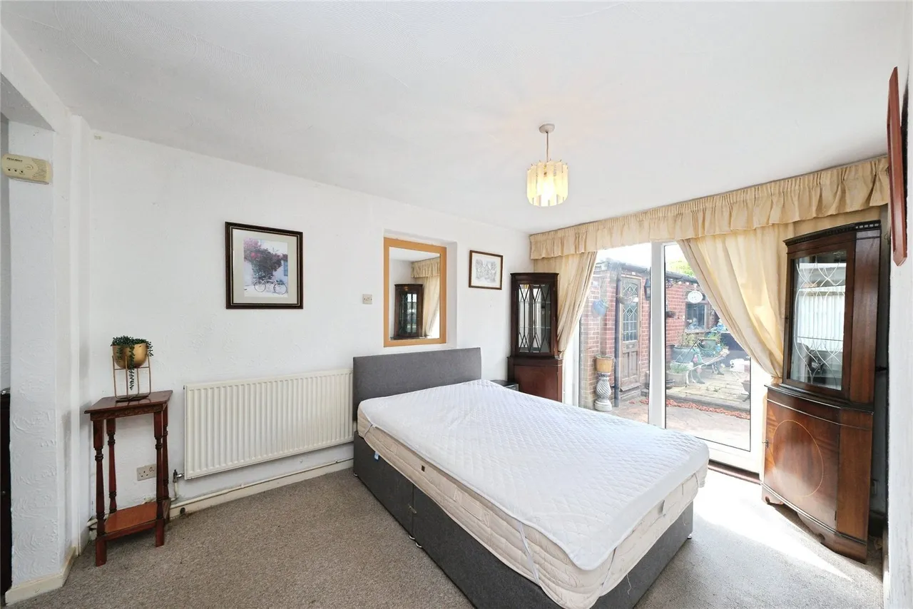 Farmcroft Road, Mansfield Woodhouse, Mansfield, Nottinghamshire, NG19, photo 6