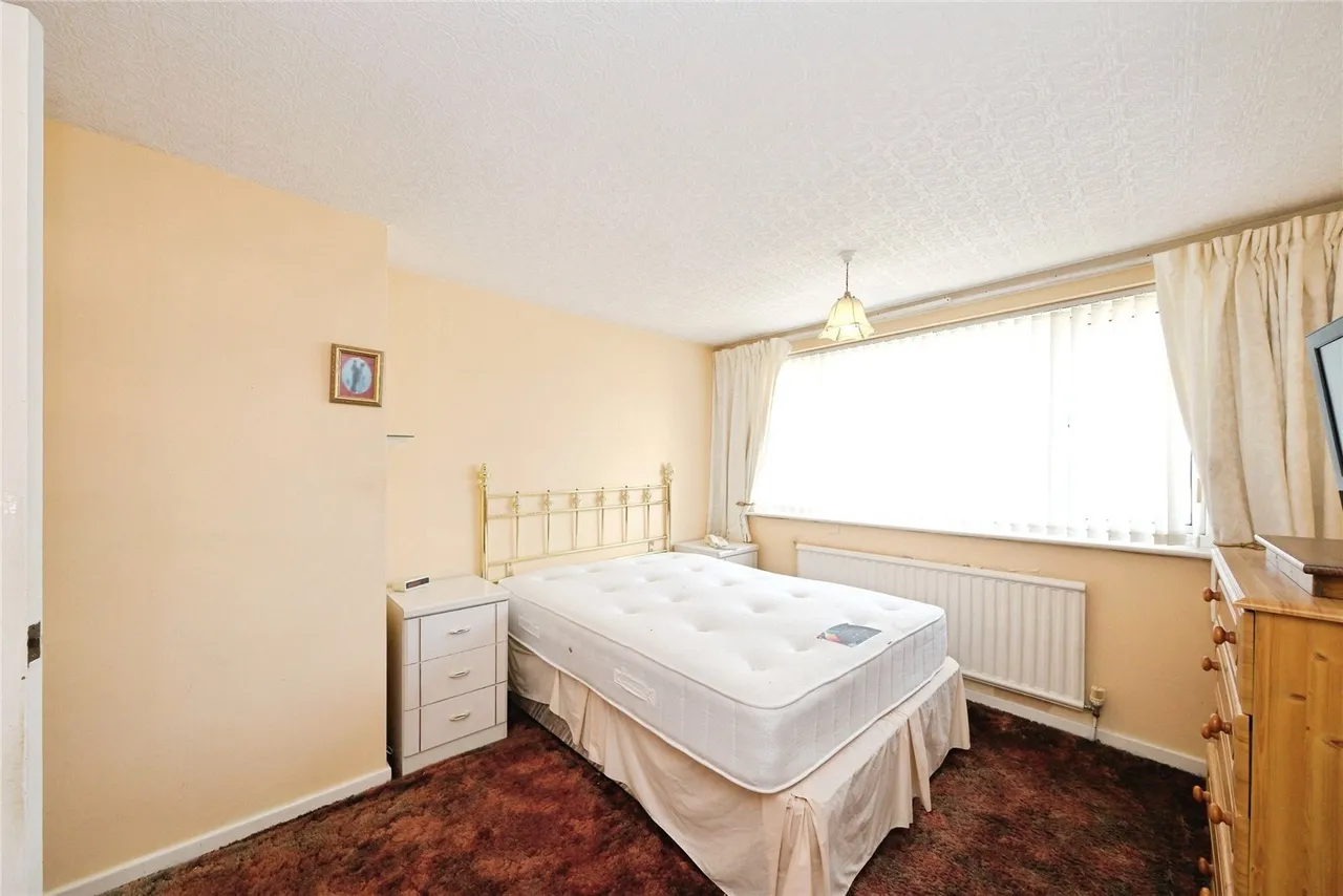 Farmcroft Road, Mansfield Woodhouse, Mansfield, Nottinghamshire, NG19, photo 13