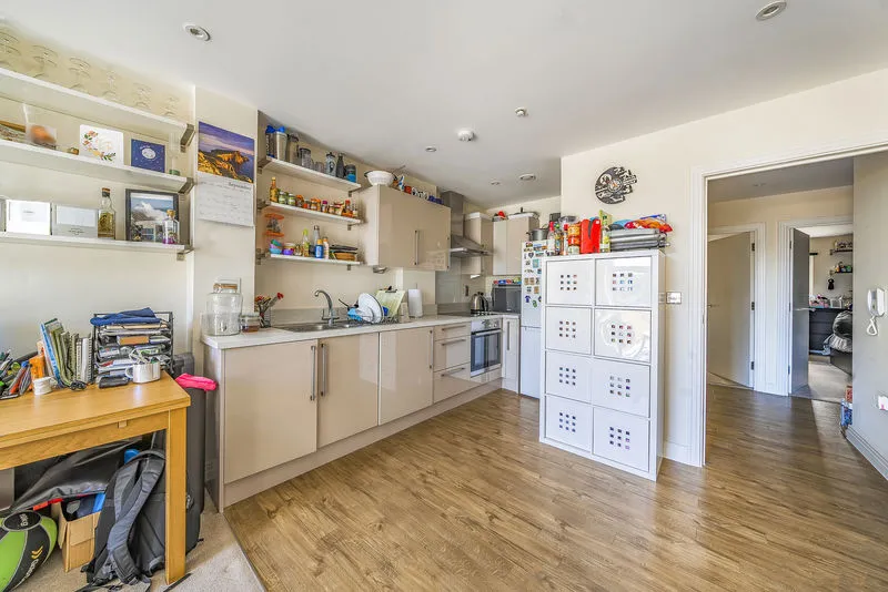 Bessemer Road, Welwyn Garden City AL7 1FU, photo 4