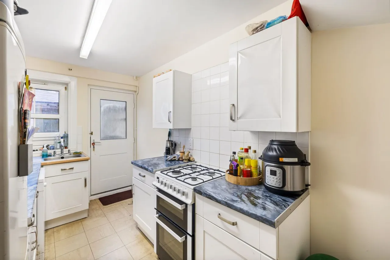 Clifton Cottage Lewes Road, Forest Row, Forest Row, RH18 5HD, photo 6