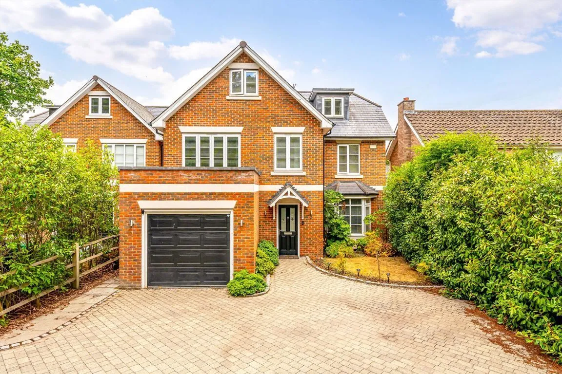 5 bed house for sale, Hanger Hill, Weybridge, KT13