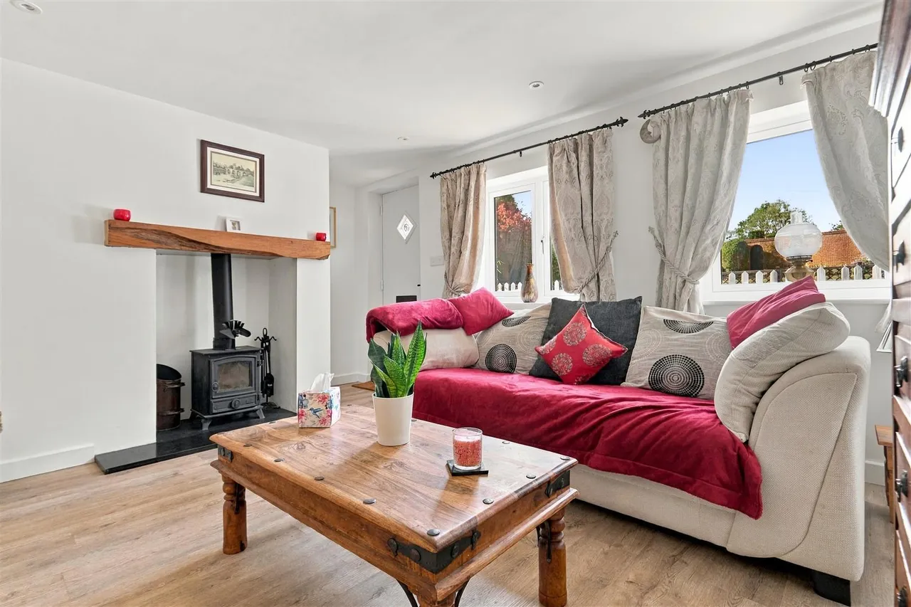 High Road, Wortwell, IP20, photo 13