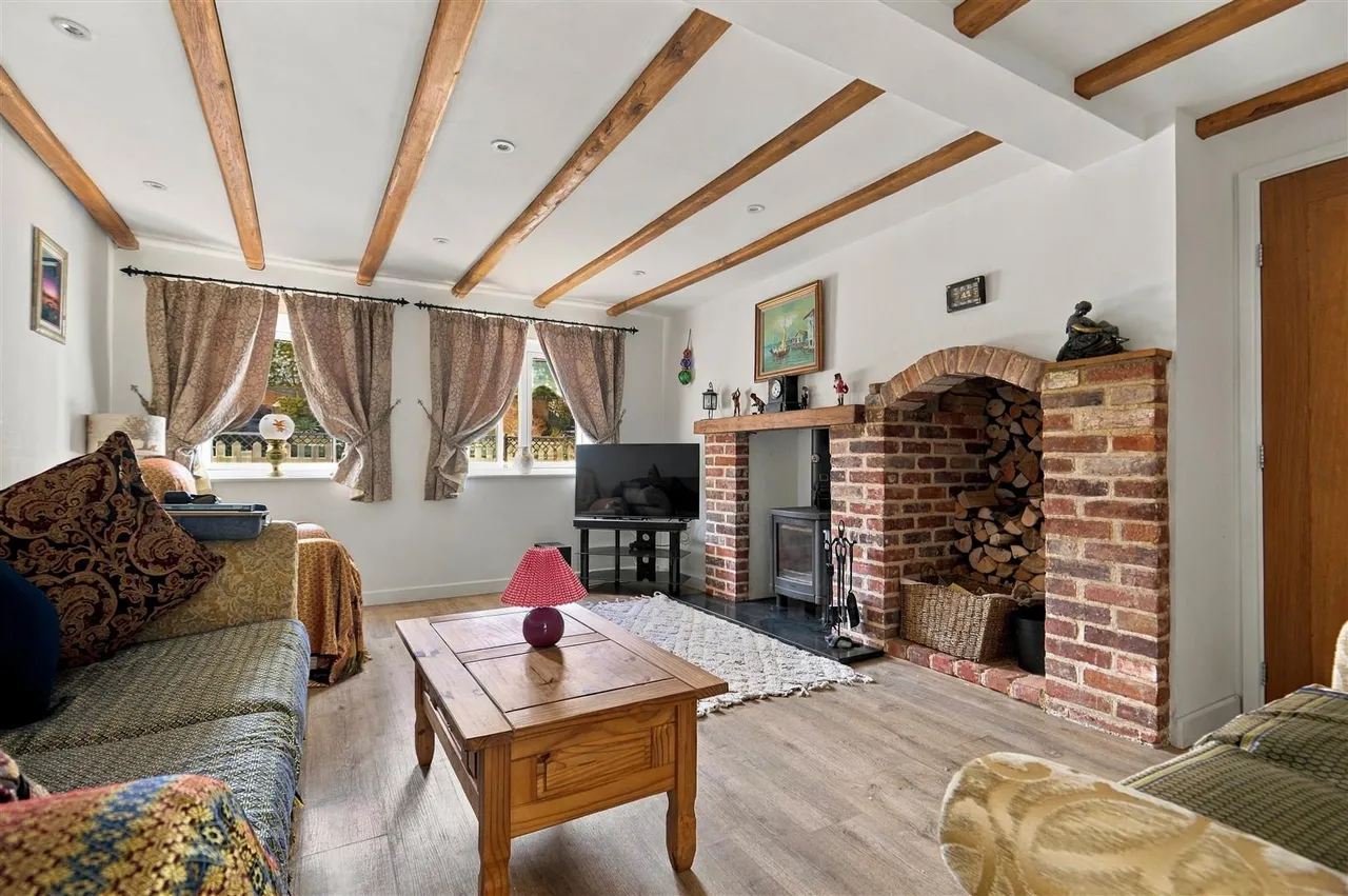 High Road, Wortwell, IP20, photo 9