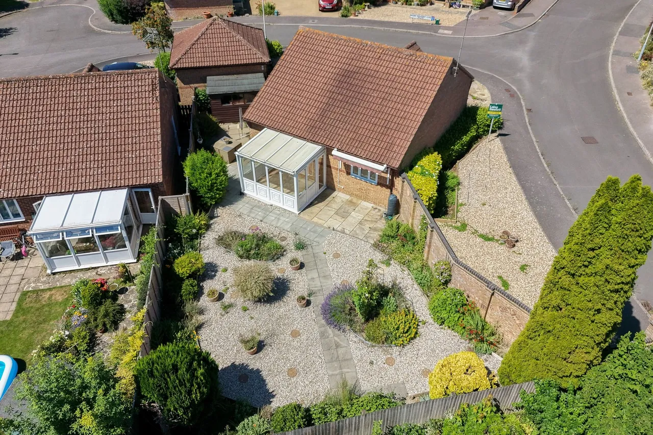 Mount Pleasant Close, Lyminge, CT18, photo 17