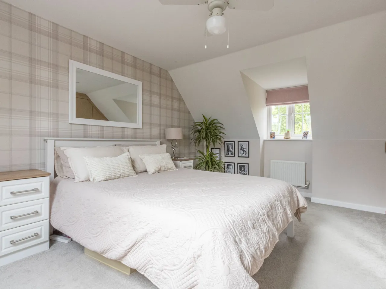 St. Savin, Hartley Wintney, Hook, RG27 8BN, photo 10