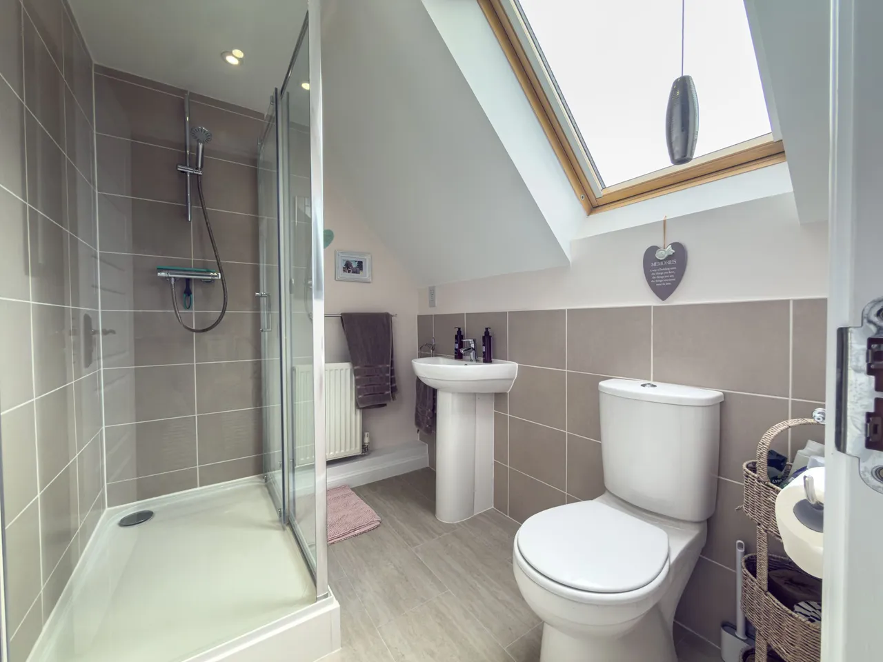 St. Savin, Hartley Wintney, Hook, RG27 8BN, photo 18