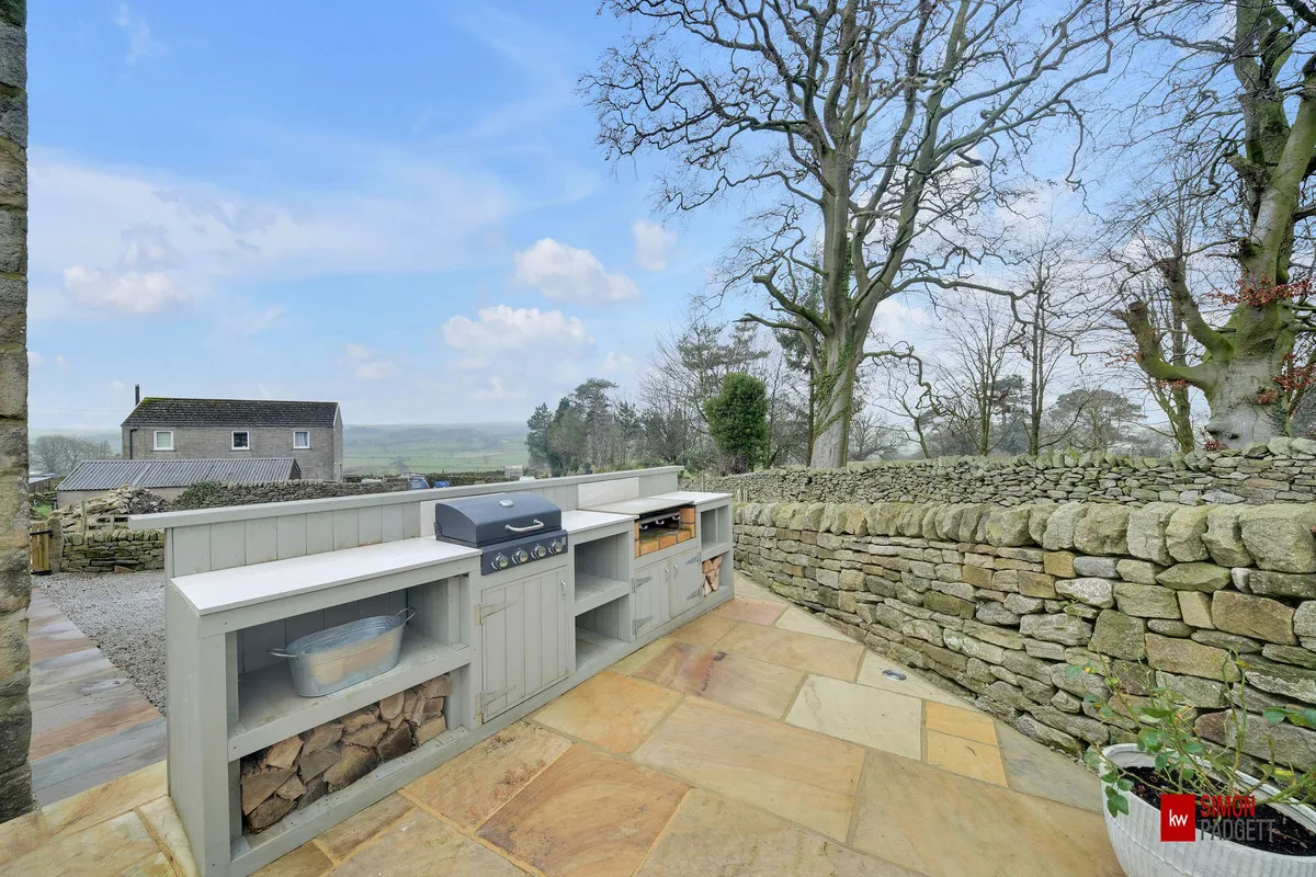 Long Preston, BD23, photo 43
