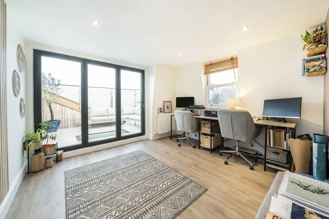Waldron Road, SW18, photo 9
