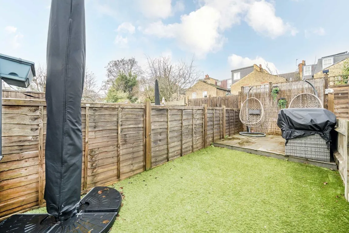 Waldron Road, SW18, photo 6