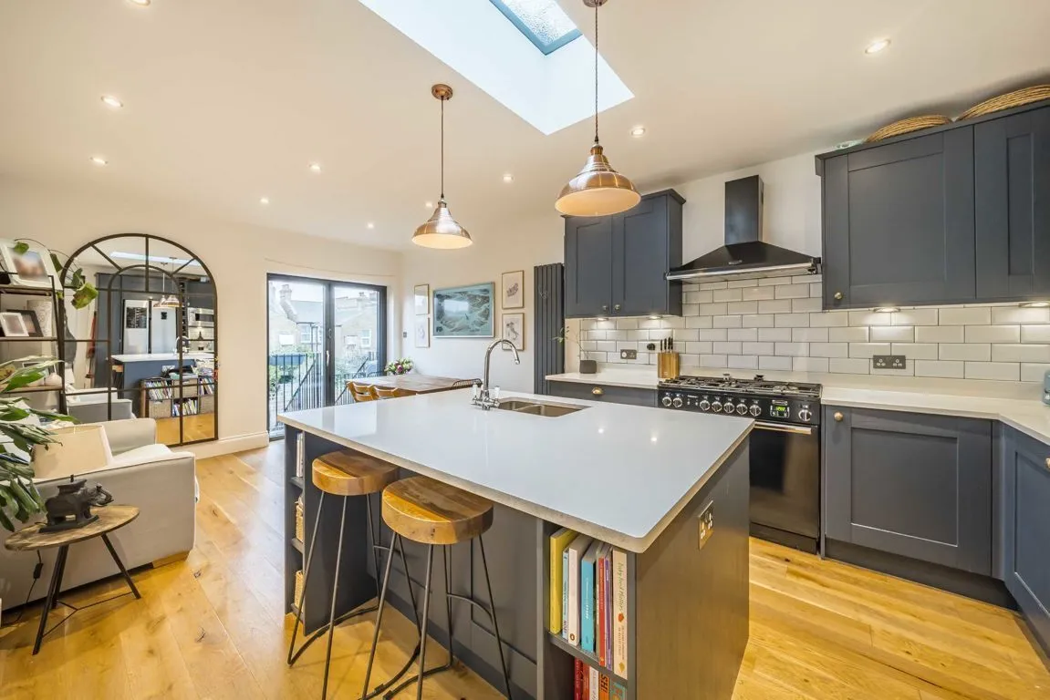 Waldron Road, SW18, photo 2