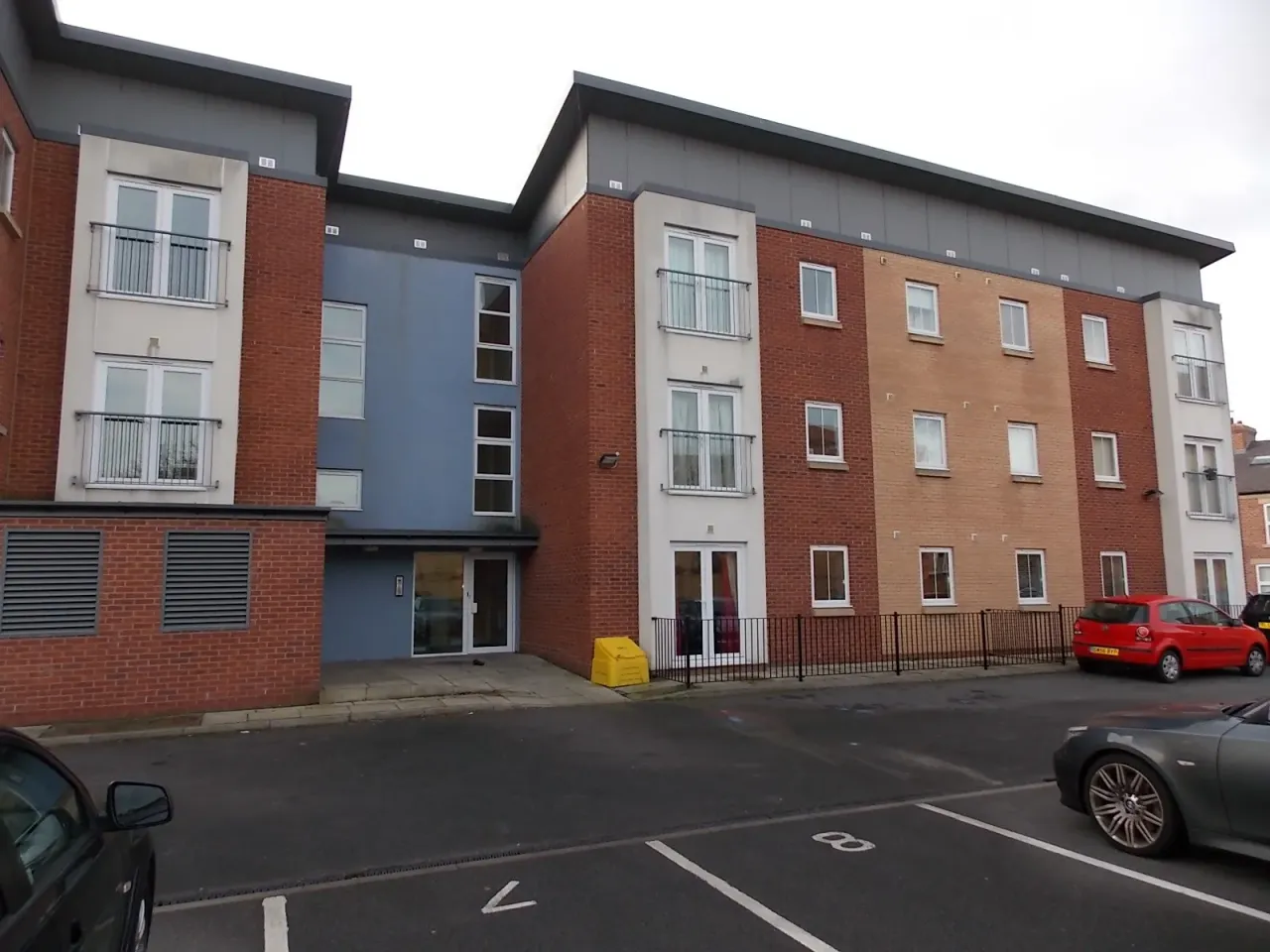 2 bed flat to rent, Wrendale Court, South Gosforth, NE3