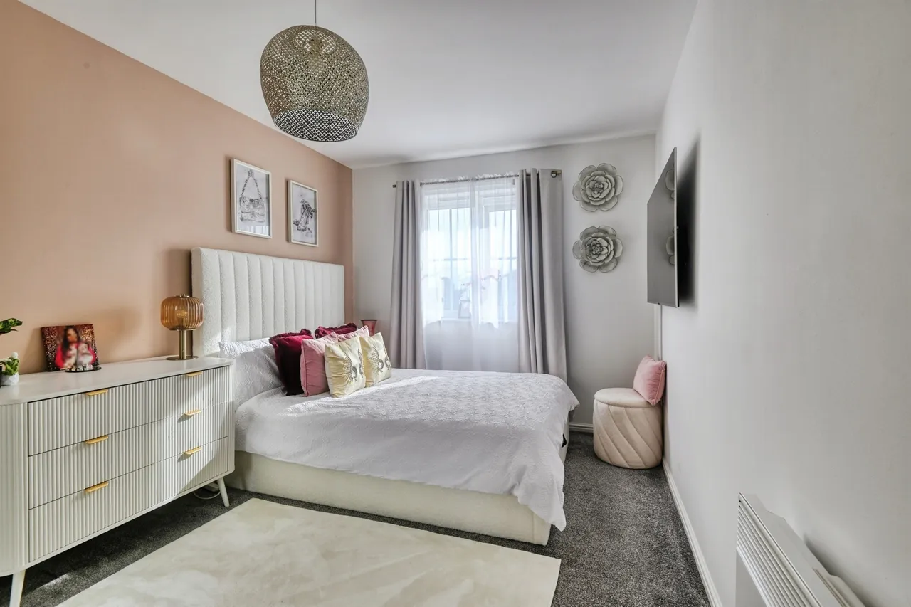 School Drive, Shard End, Birmingham, photo 11