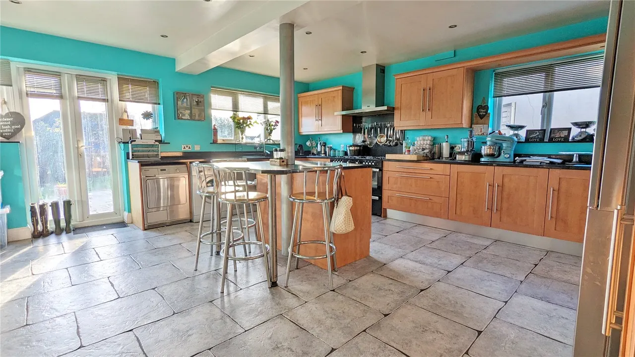 Arundel Road, Salvington, BN13, photo 8