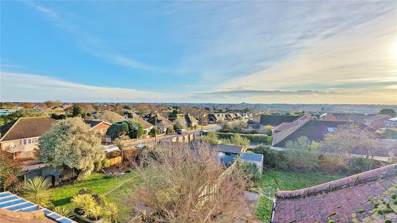 Arundel Road, Salvington, BN13, photo 3