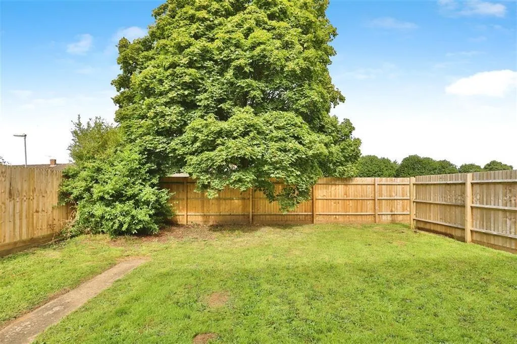 North Avenue, Swanton Morley, NR20, photo 14