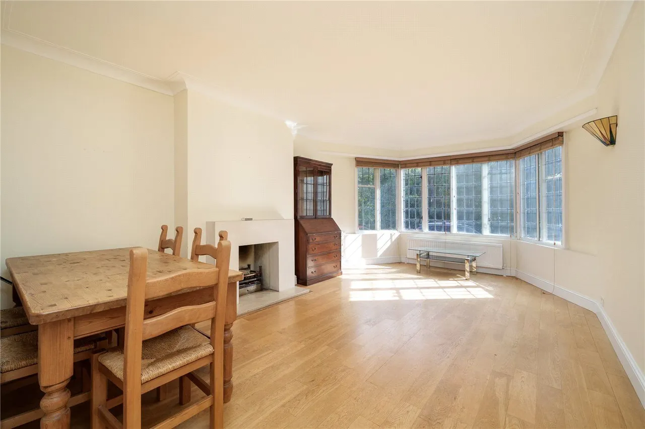 Manor Fields, London, SW15, photo 2
