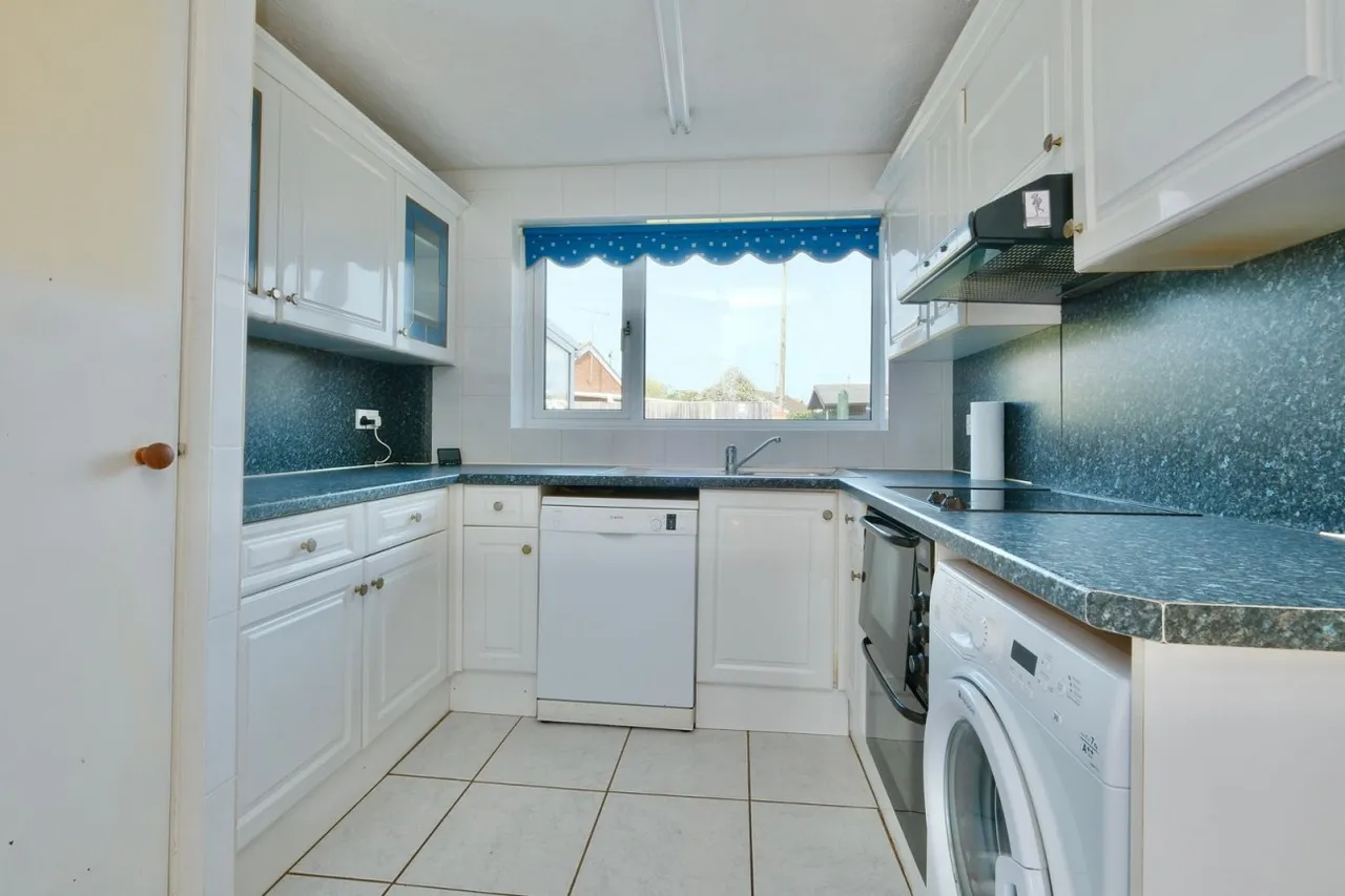 St Judiths Lane, Sawtry, PE28, photo 6