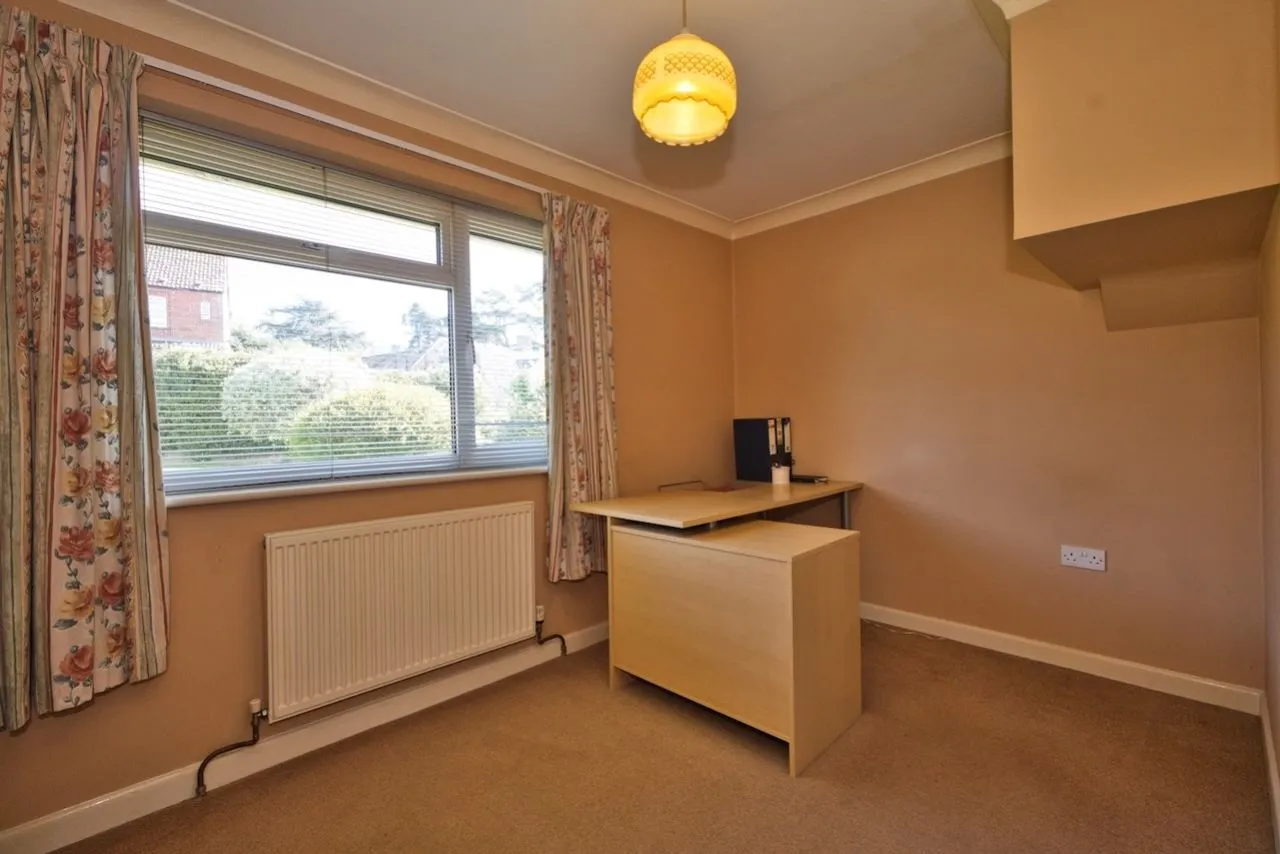 Broadshard, Crewkerne, TA18, photo 25