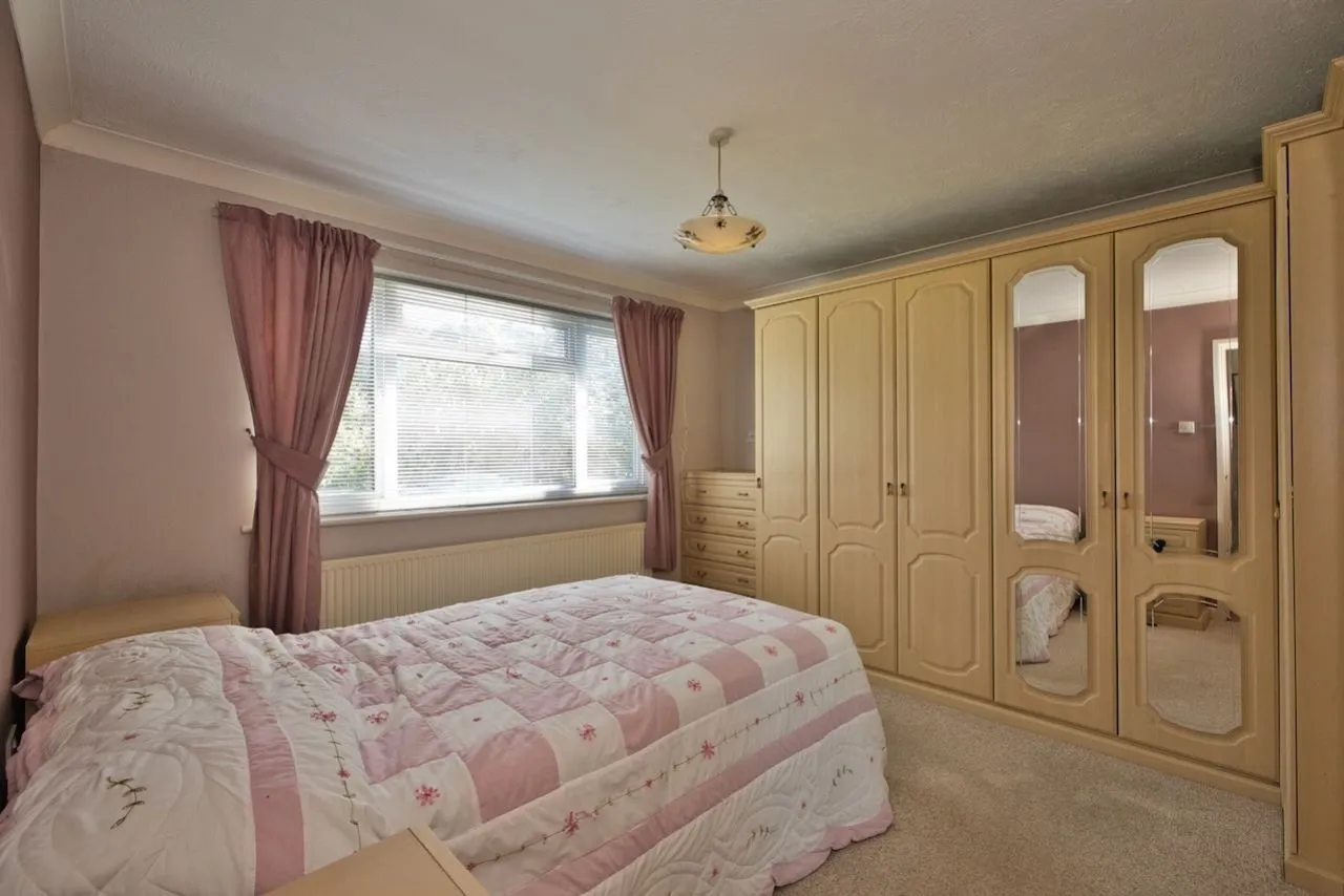 Broadshard, Crewkerne, TA18, photo 21