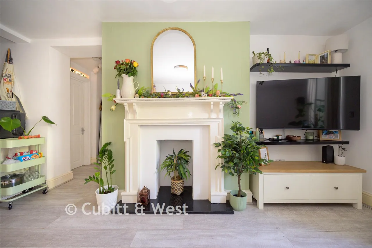 London Road, Redhill, RH1, photo 16