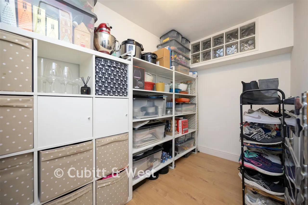 London Road, Redhill, RH1, photo 11