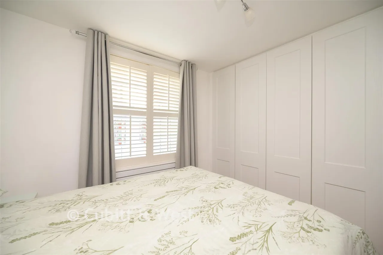 London Road, Redhill, RH1, photo 10